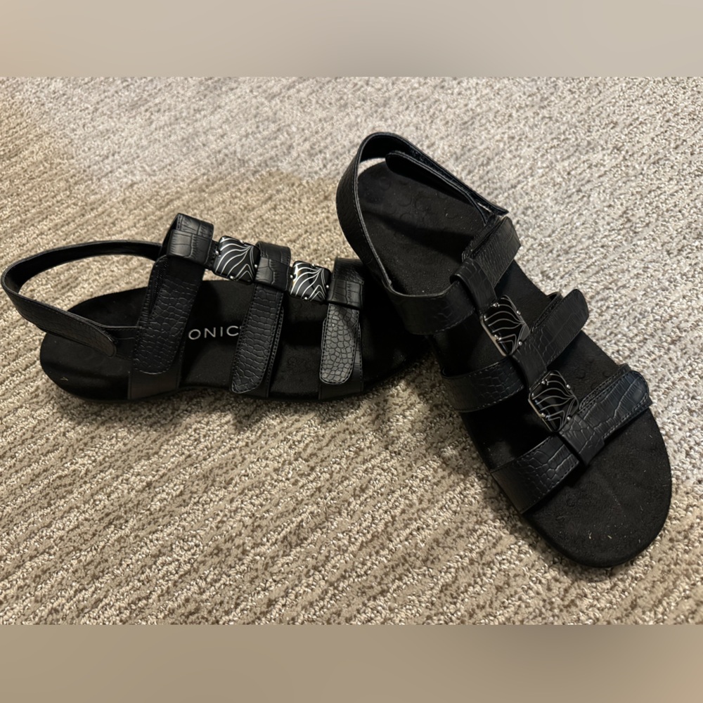 Vionic Black Adjustable Strap Sandals. Size 10 - image 1